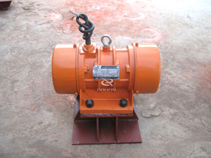 �}(c��ng)�������